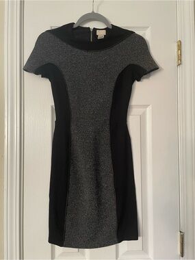 Vintage Black & Gray Fit-and-Flare Short Sleeve Dress